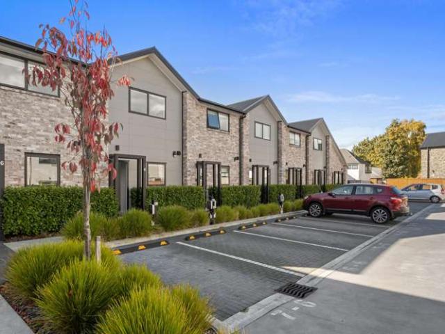 Apartment for sale in Riccarton, Canterbury