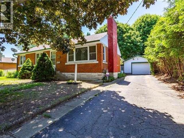 House for sale in Simcoe, Ontario