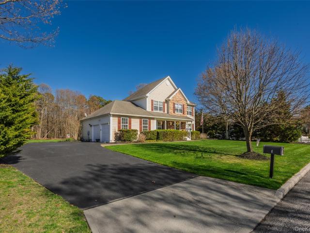 House for sale in Centereach, New York