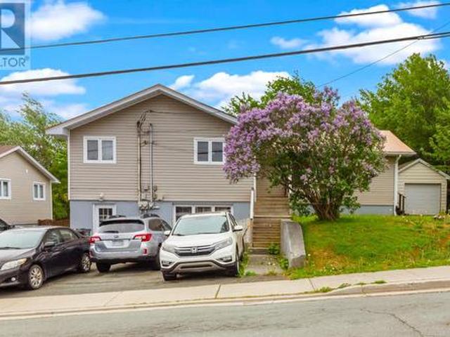 House for sale in Mount Pearl, Newfoundland And Labrador