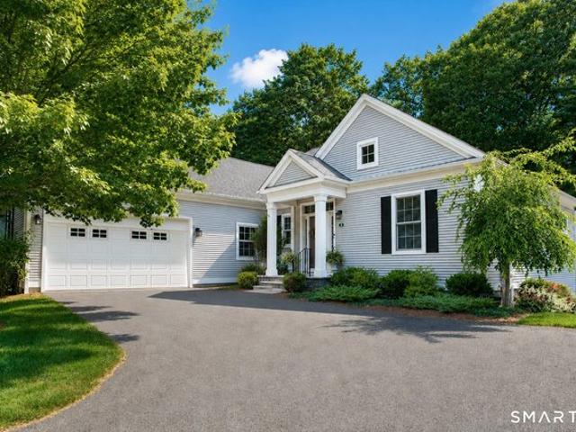 House for sale in Simsbury, Connecticut