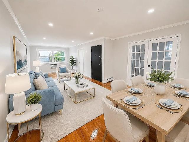 Detached House for rent in Queens, Arverne