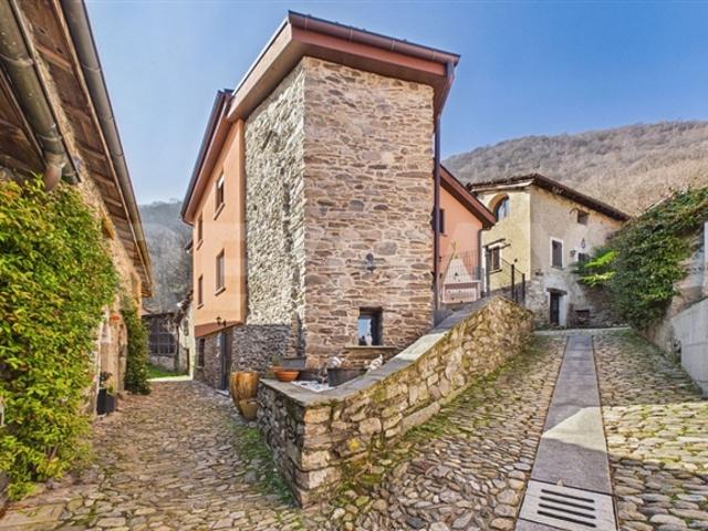 Einfamilienhaus kaufen in Monteceneri, Tessin