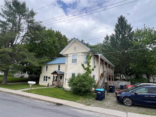 House for sale in Harpersfield, New York
