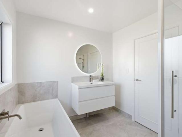 House for sale in Chaslands, Canterbury