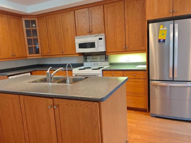 House for rent in Vinegar Hill, Markham