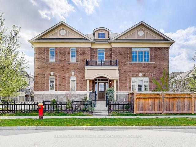 Townhouse for sale in Woburn, Ontario