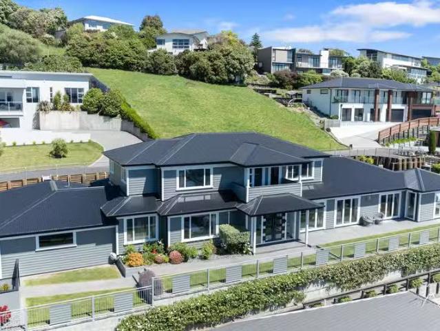 House for sale in Westmorland, Canterbury