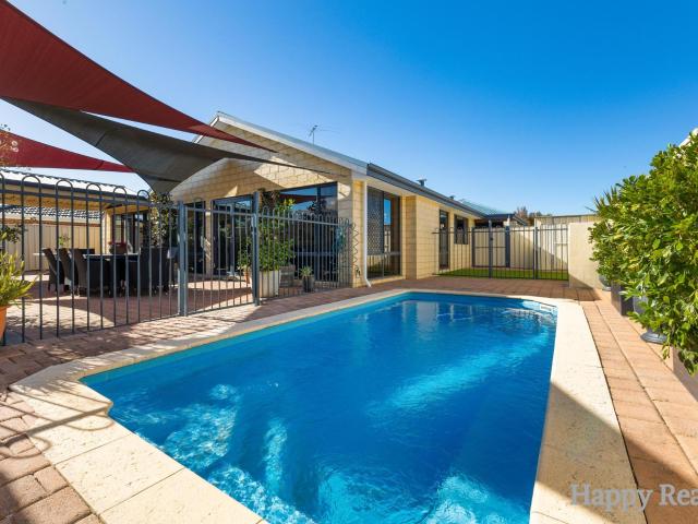 House for rent in Canning Vale, Western Australia