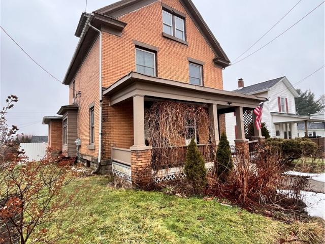 House for sale in Mercer, Pennsylvania