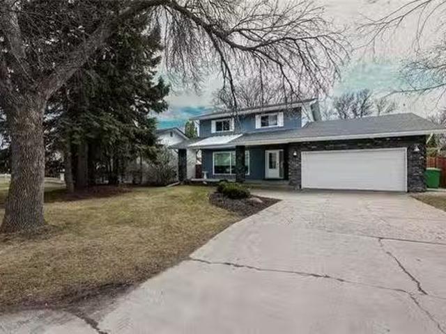 House for sale in East St. Paul, Manitoba