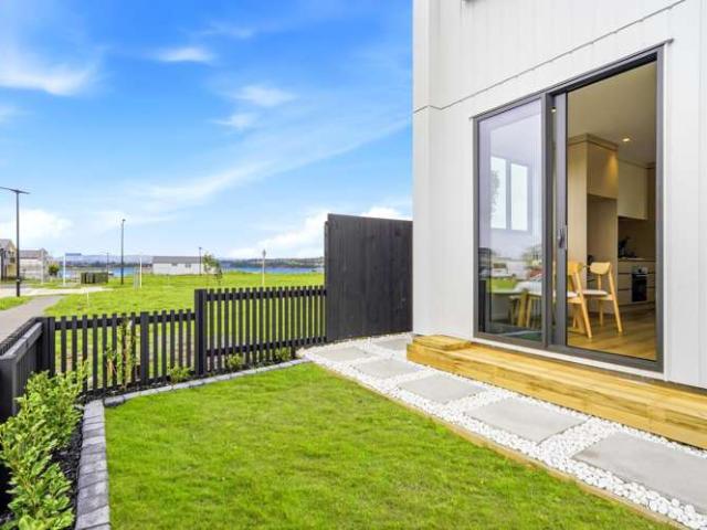 House for sale in Paremoremo