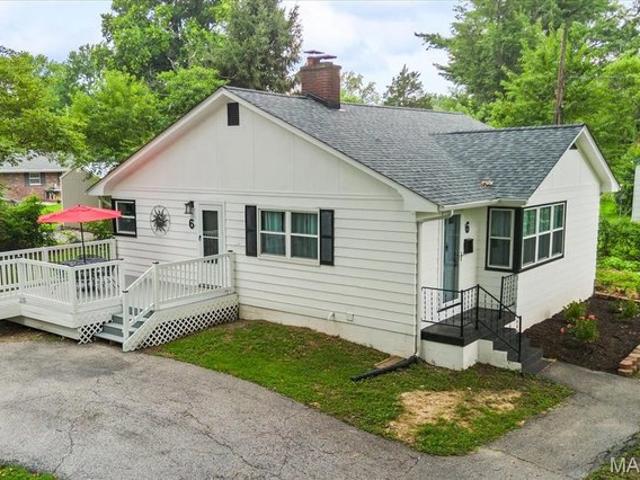 House for sale in Illinois