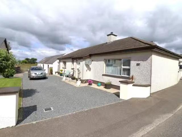 House for sale in Ballymartin