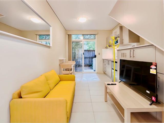 Granny Flat for rent in Sydney, New South Wales