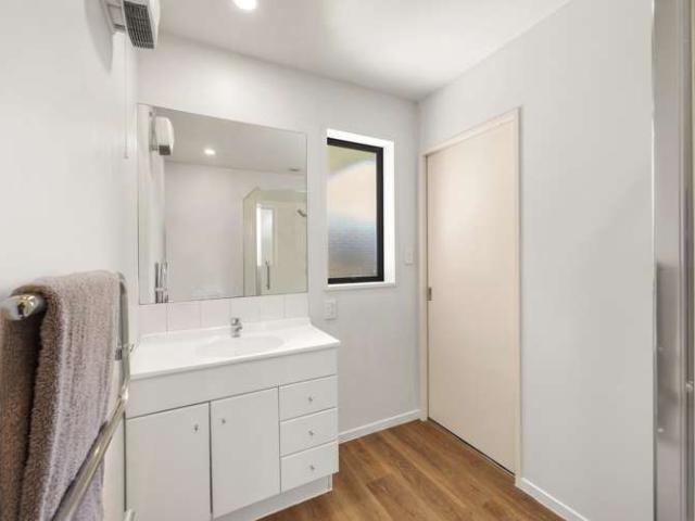 House for sale in Chaslands, Canterbury