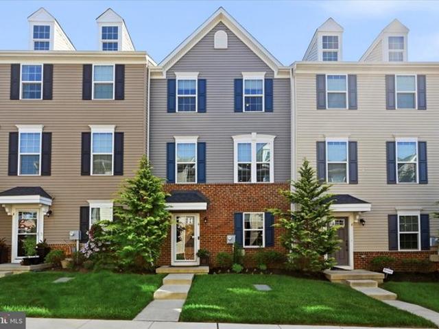 Townhouse for sale in Chester, Pennsylvania