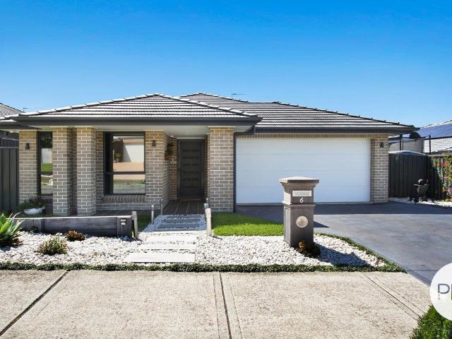 House for rent in Wollongong West, New South Wales