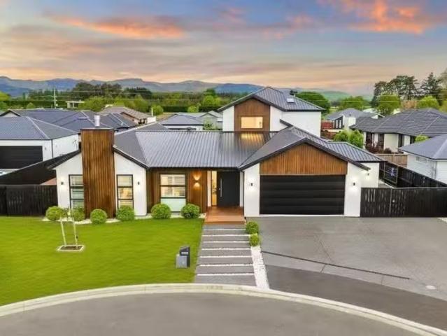 House for sale in Lincoln, Canterbury