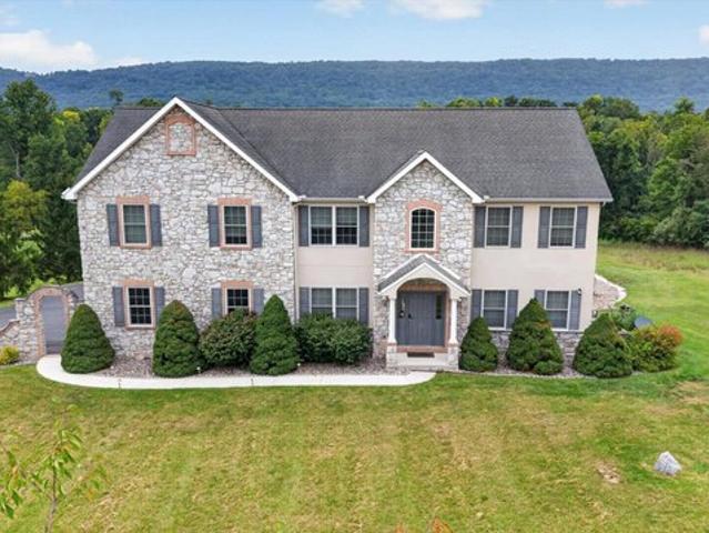House for sale in Cumberland, Pennsylvania