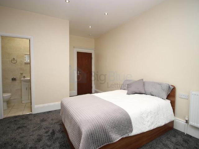 House for rent in Headingley Hill, Headingley