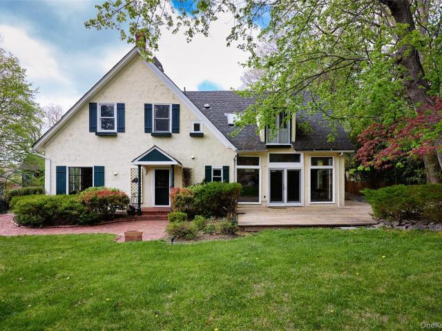 House for sale in Southfields, New York