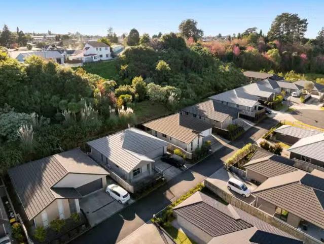 House for sale in Omokoroa, Bay Of Plenty