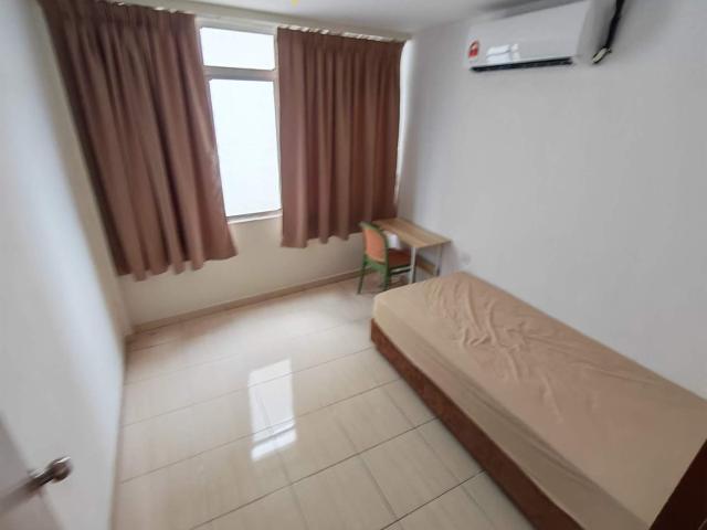 Room for rent in Country Heights Damansara, Kuala Lumpur