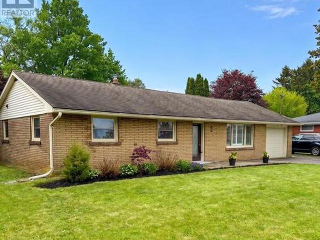 House for sale in County Of Brant, Ontario