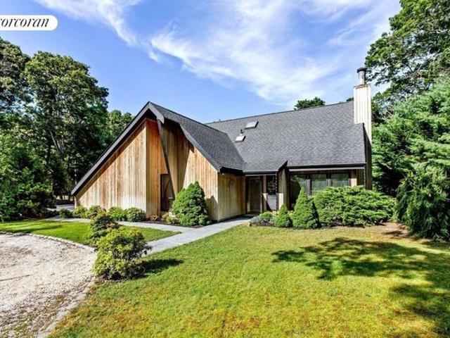 House for sale in Remsenburg-Speonk, Town of Southampton