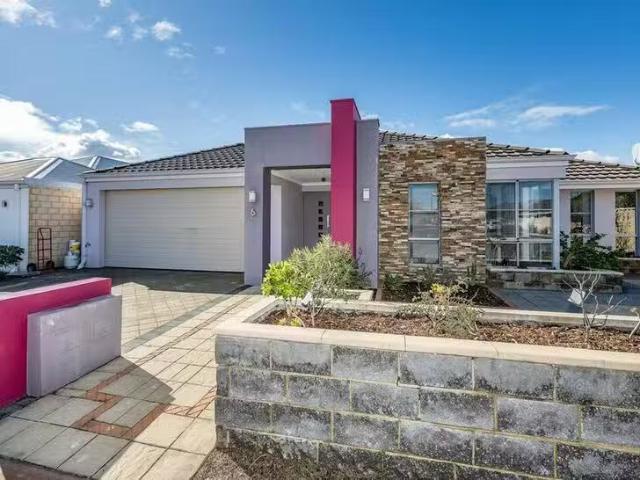 House for rent in Woollamia, New South Wales
