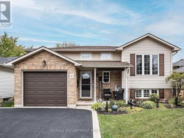 House for sale in Caledonia, Southwestern Ontario