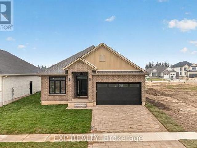 House for sale in Lambton Shores, Ontario
