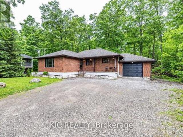 House for sale in Ontario