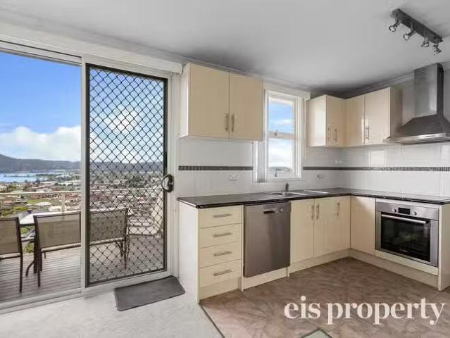 House for rent in Glenorchy