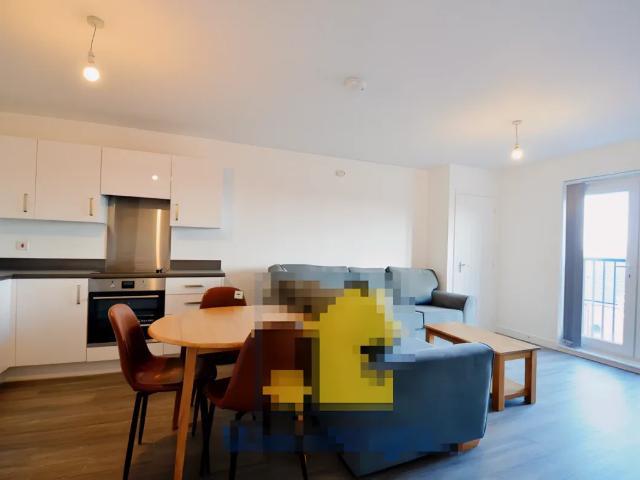 Studio for rent in Stirchley, Birmingham
