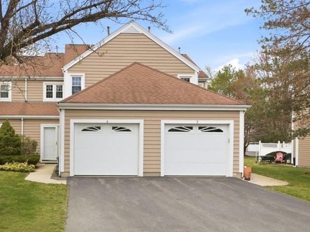 Condo for sale in Walpole, Massachusetts