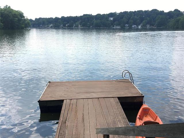 House for sale in Baldwin Place, New York