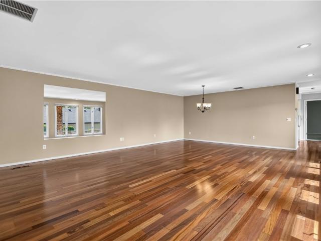Townhouse for sale in Ark