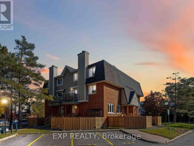 Townhouse for rent in Mulhurst Bay, Ontario
