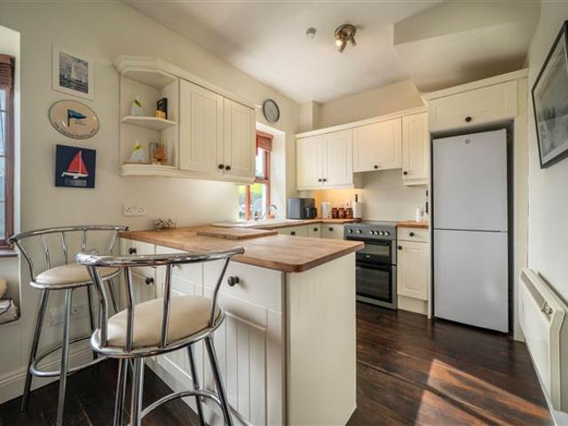 Terraced House for sale