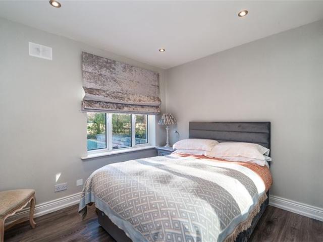 Terraced House to rent in Bluebell, North Tipperary