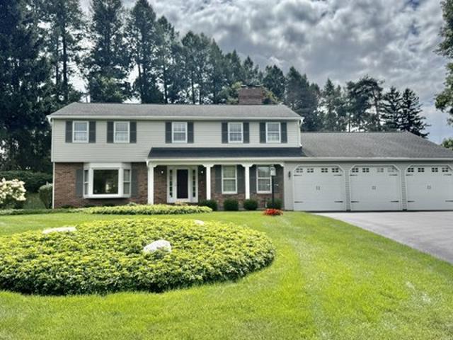 House for sale in Loudonville, Town of Colonie