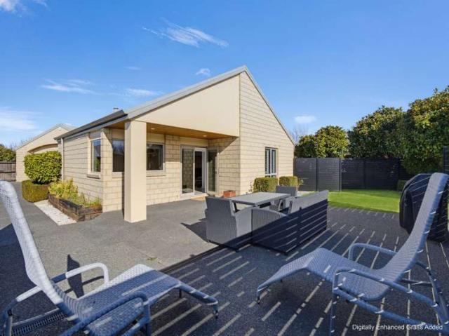 House for sale in Woodend, Canterbury