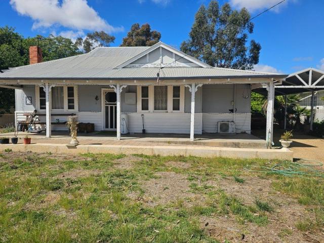 House for sale in Kellerberrin, Shire Of Kellerberrin