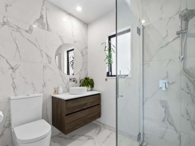 House for sale in Chaslands, Canterbury