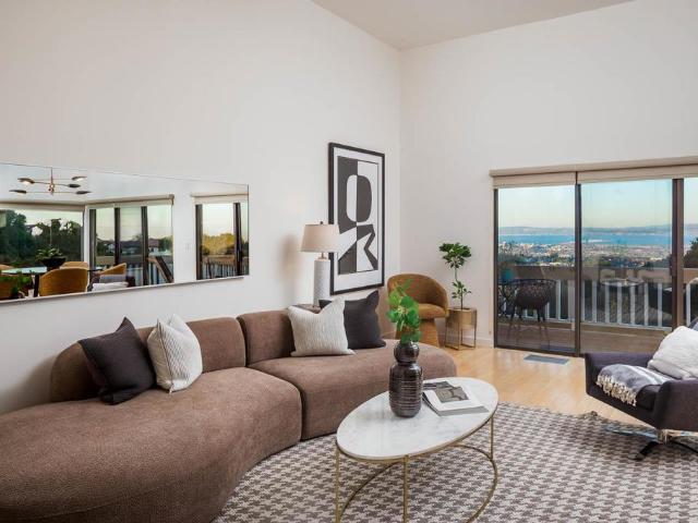 Townhouse for sale in San Carlos, San Mateo County