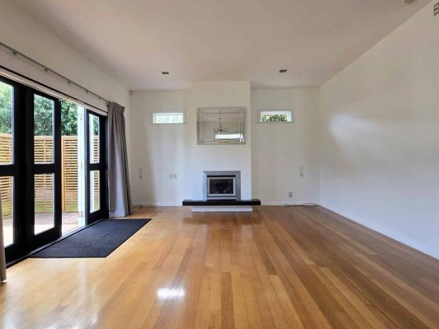 House for rent in Days Bay, Wellington