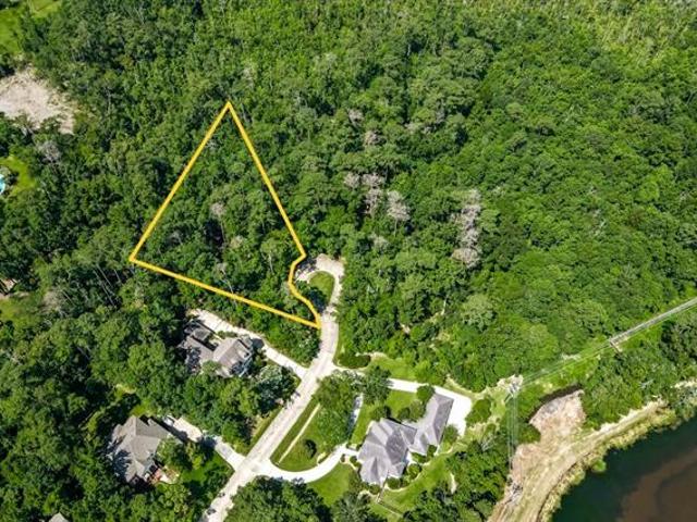 Land for sale in Mandeville, Louisiana