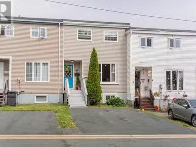 House for sale in Mount Pearl
